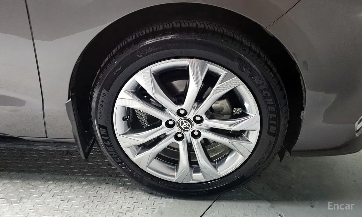 Фото 5 - Toyota Sienna