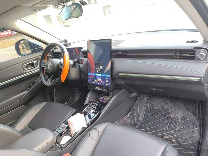 Фото 7 - Honda e:NP1