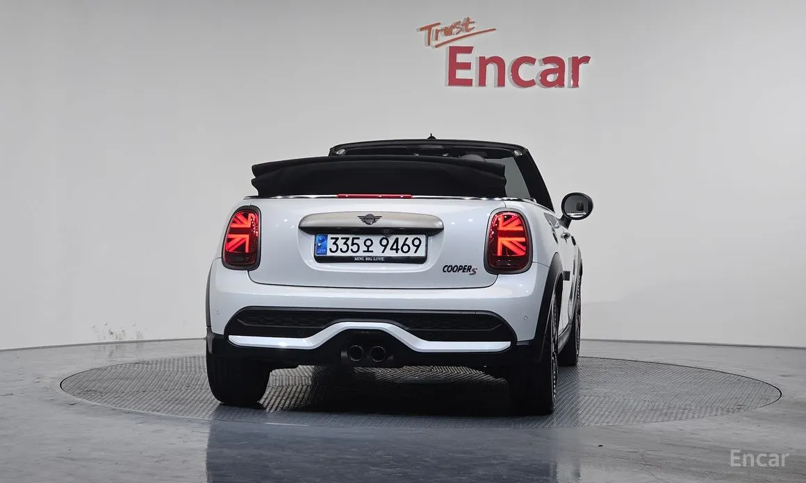 Фото 4 - Mini Cooper Convertible