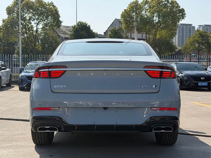 Photo 5 - Geely Preface