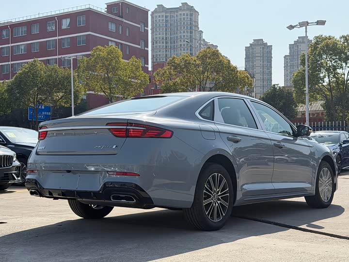 Photo 6 - Geely Preface