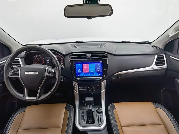 Фото 5 - Maxus T70