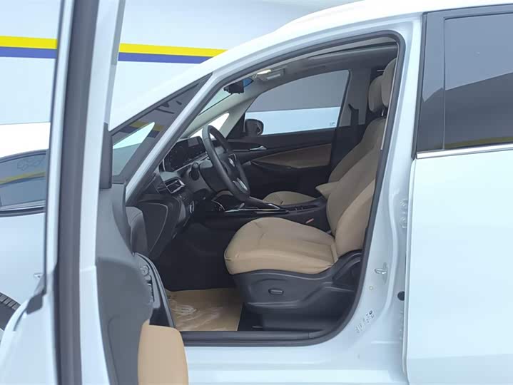 Фото 9 - Buick GL6