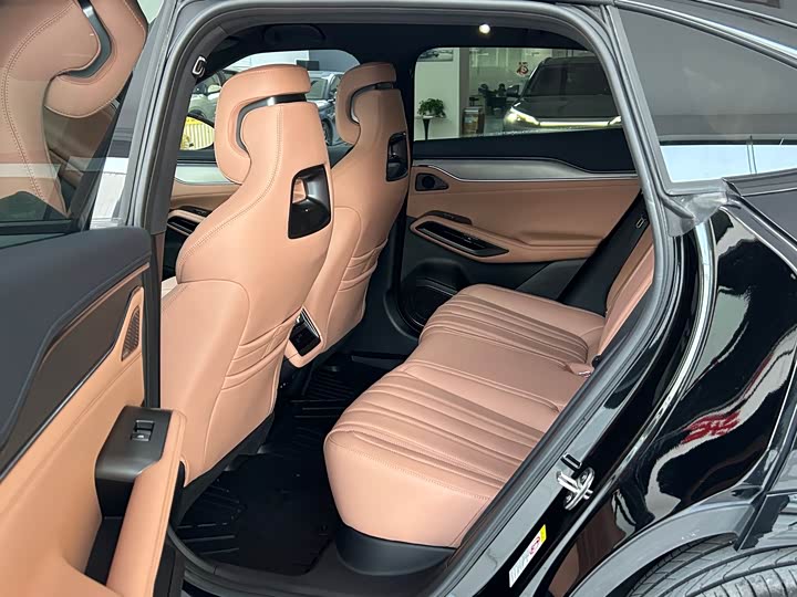 Фото 4 - BYD Song L