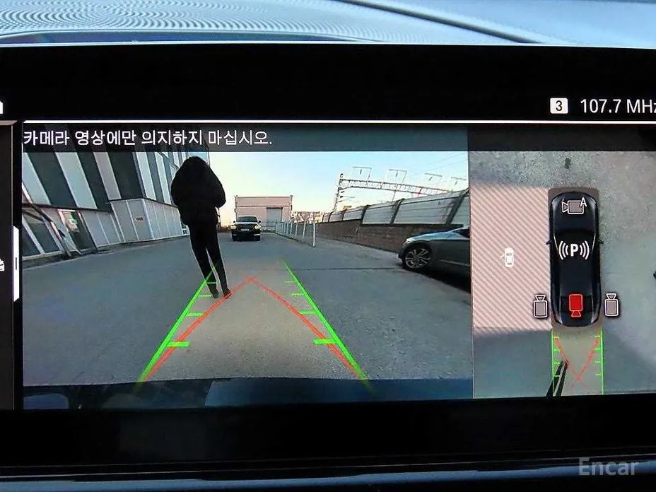 Фото 14 - BMW 8 Series