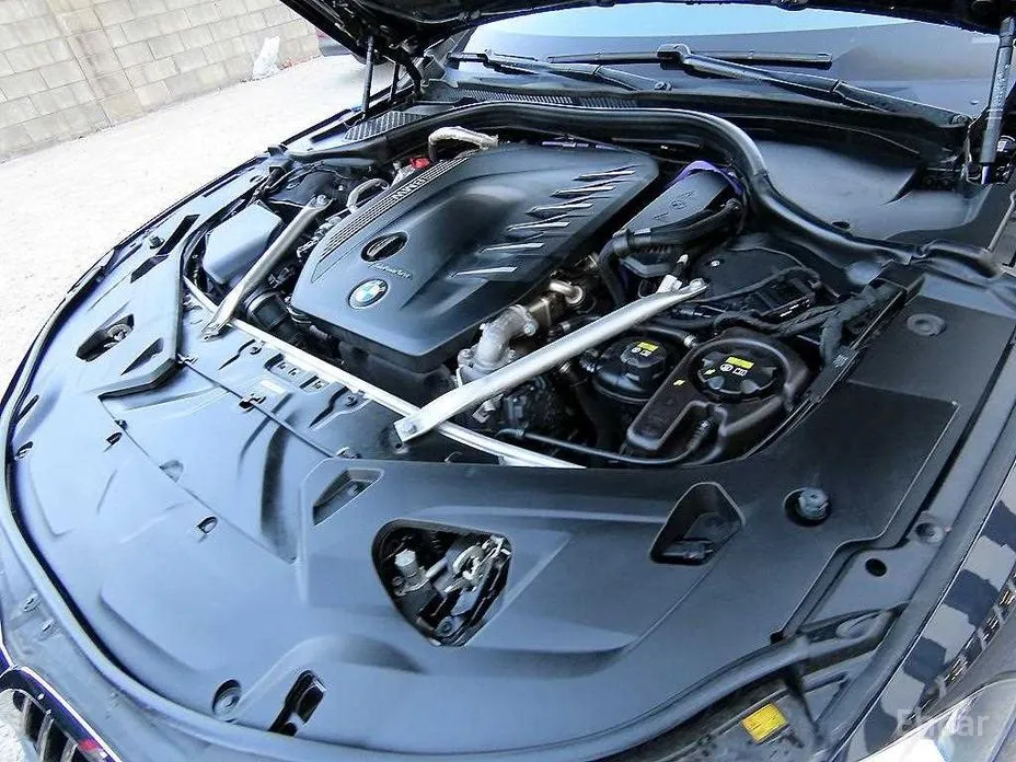 Фото 19 - BMW 8 Series