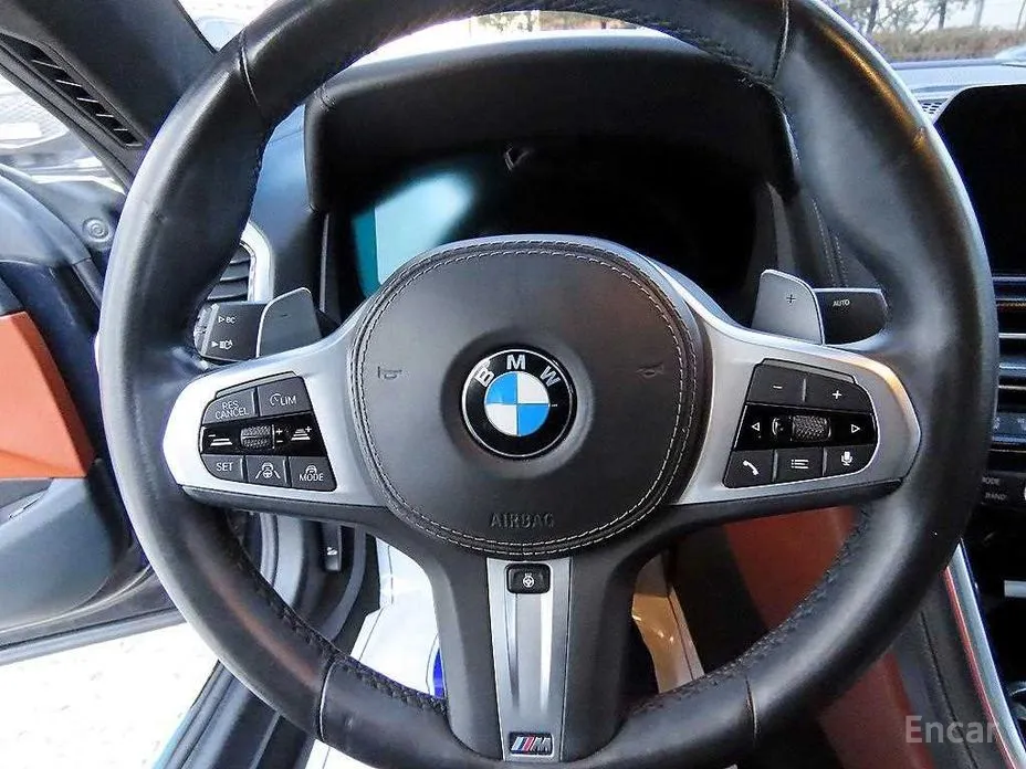 Фото 7 - BMW 8 Series