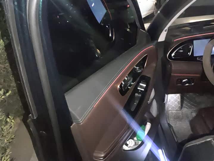 Фото 7 - Exeed VX