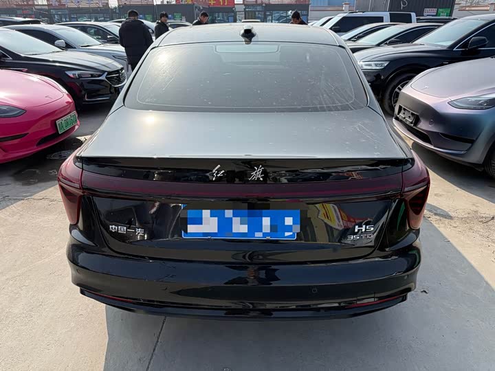 Фото 8 - Hongqi H5