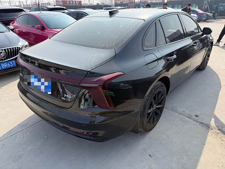 Фото 9 - Hongqi H5