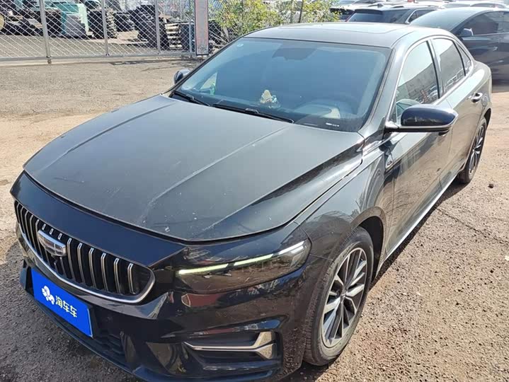 Фото 1 - Geely Preface