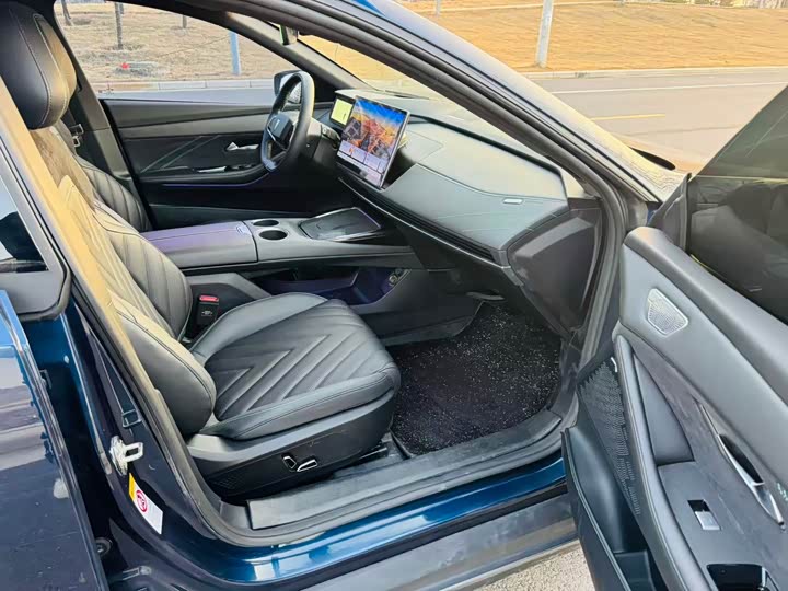 Фото 5 - Changan Deepal SL03