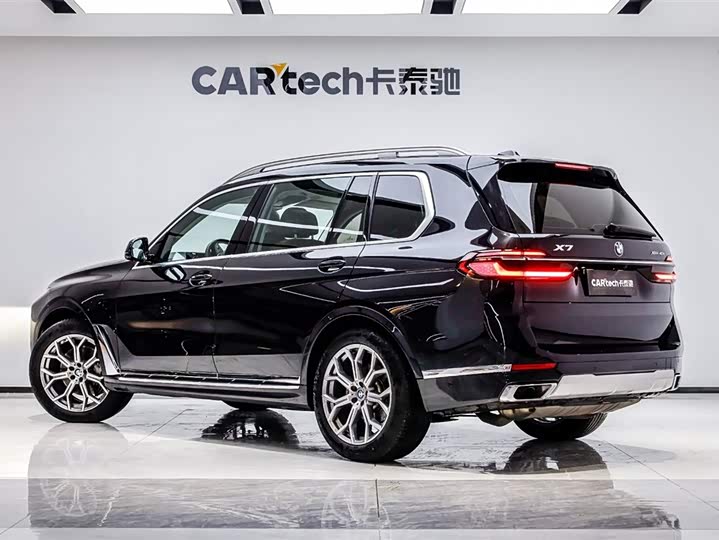 Фото 4 - BMW X7