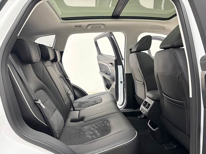 Фото 9 - Haval H6