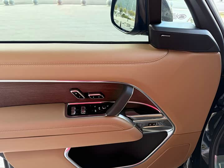 Фото 9 - Land Rover Range Rover