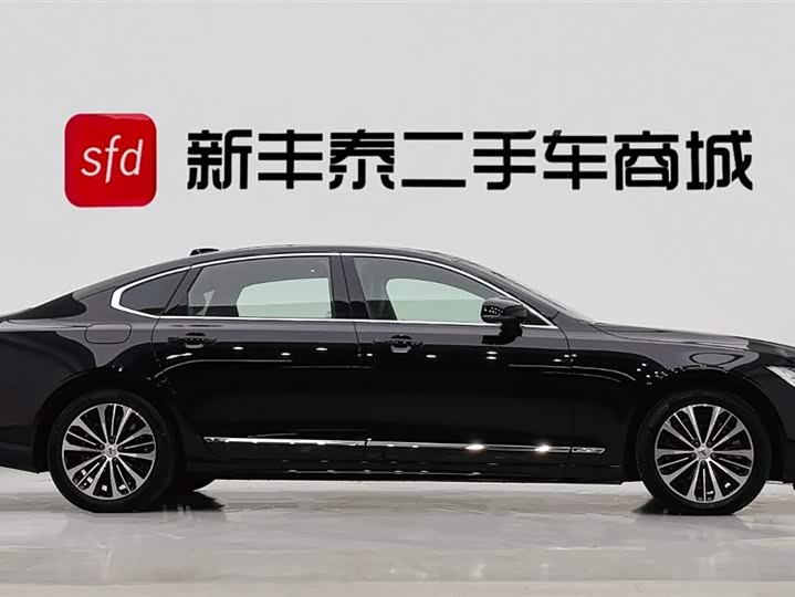 Фото 3 - Volvo S90 Hybrid