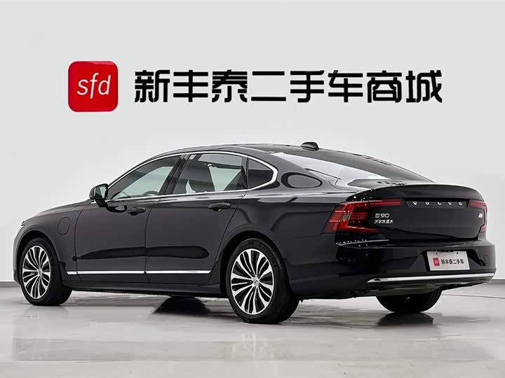 Фото 6 - Volvo S90 Hybrid