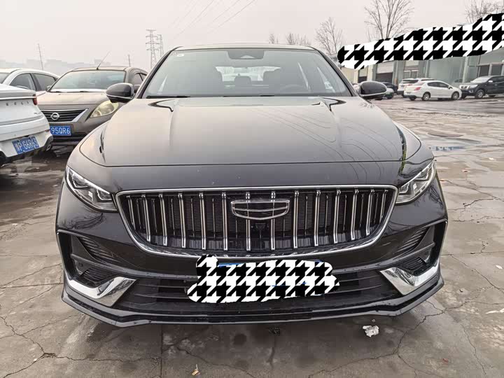 Фото 2 - Geely Preface