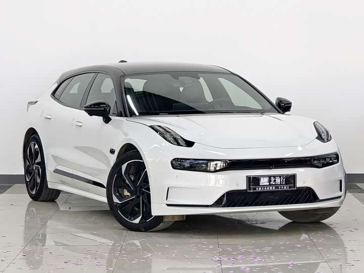 Фото 3 - Zeekr 001