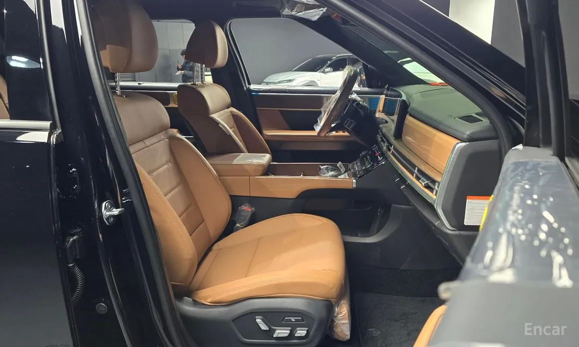 Фото 10 - Hyundai Santa Fe