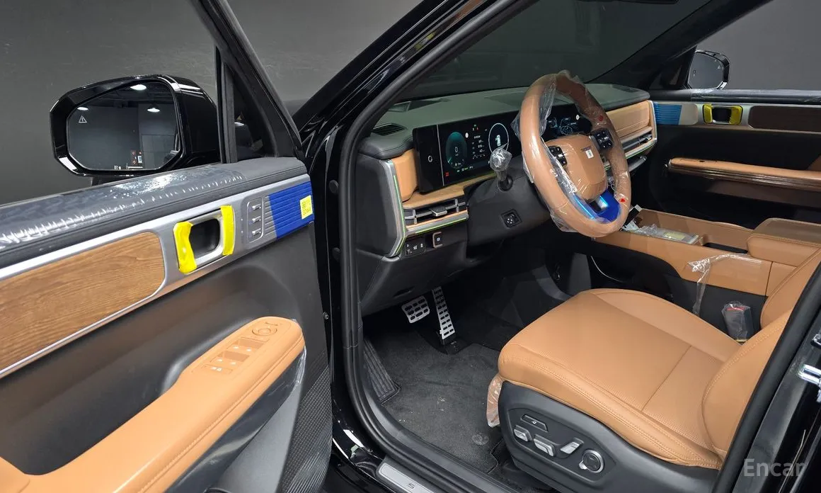 Фото 11 - Hyundai Santa Fe