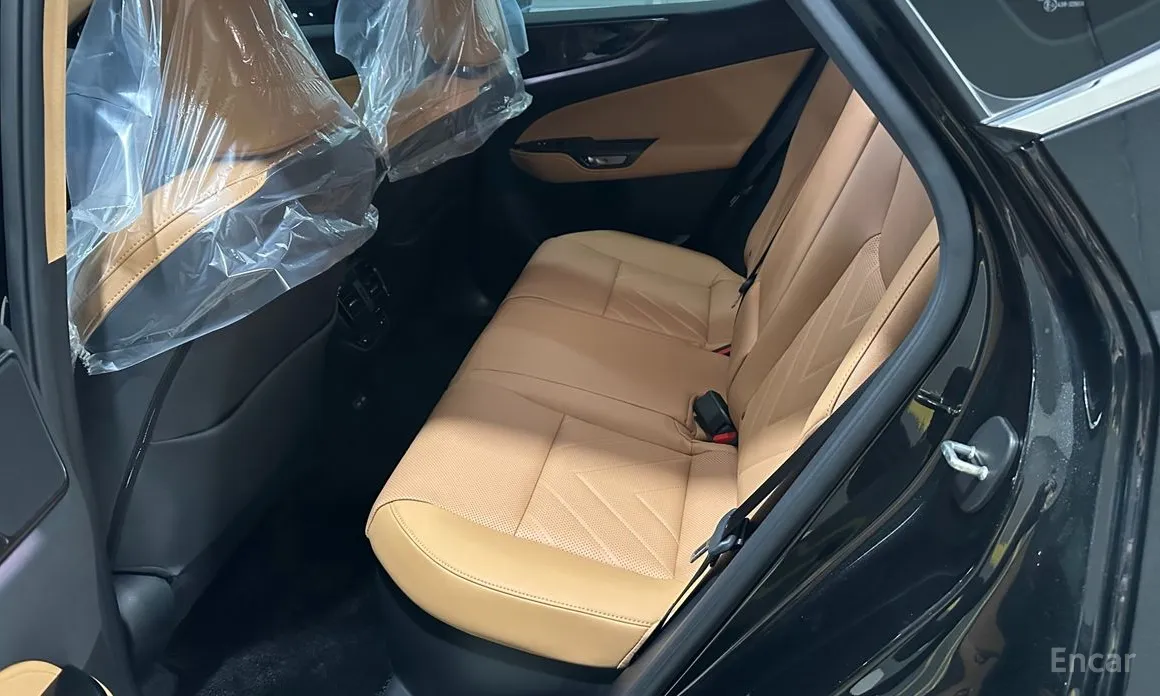 Фото 12 - Lexus NX