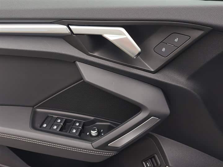 Фото 8 - Audi A3