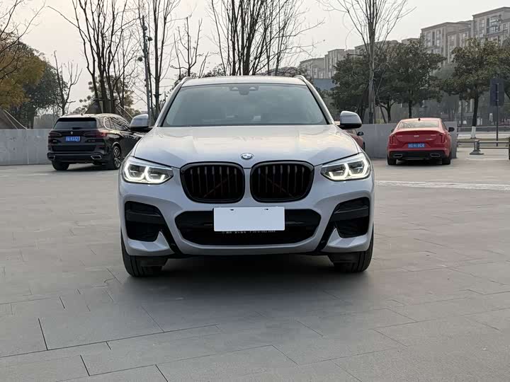 Фото 2 - BMW X3