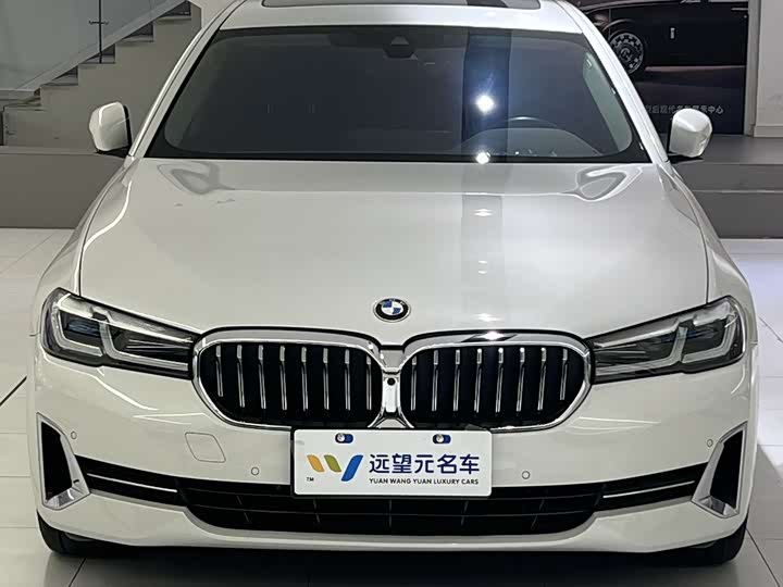 Фото 2 - BMW 5 Series