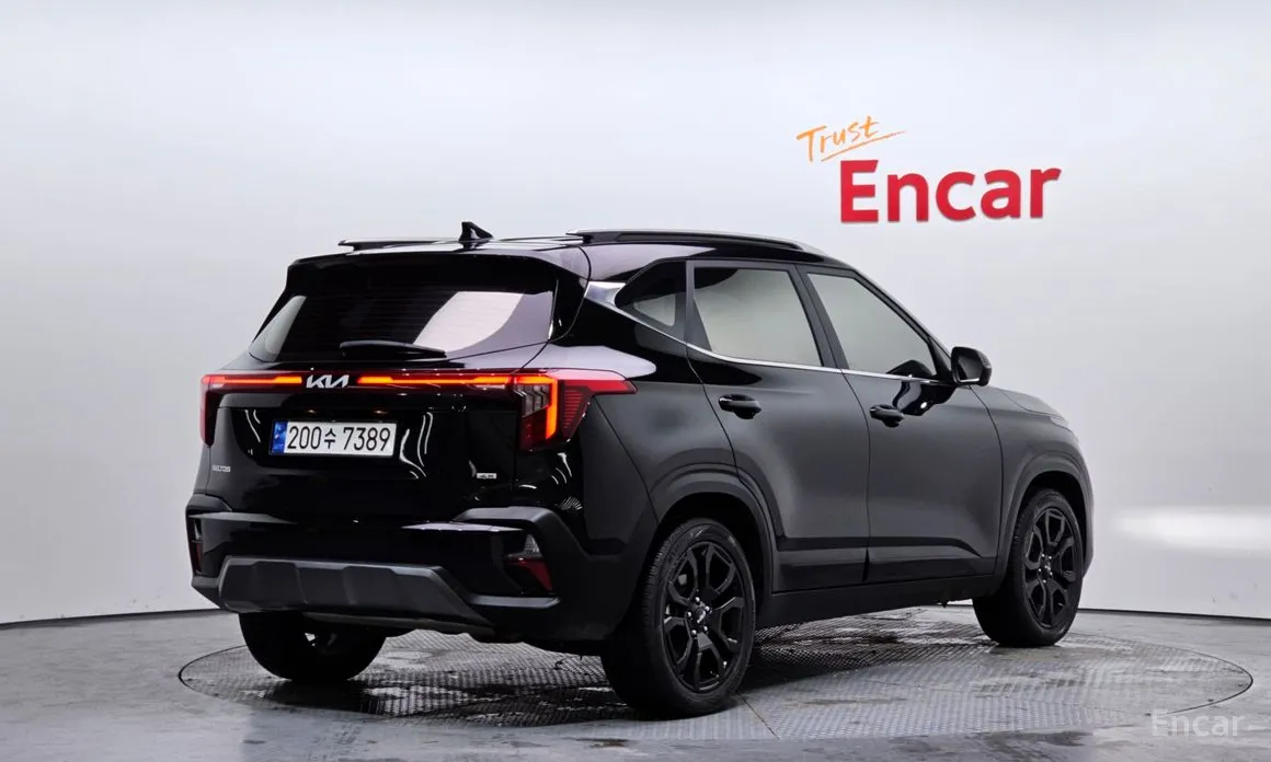 Фото 2 - Kia Seltos