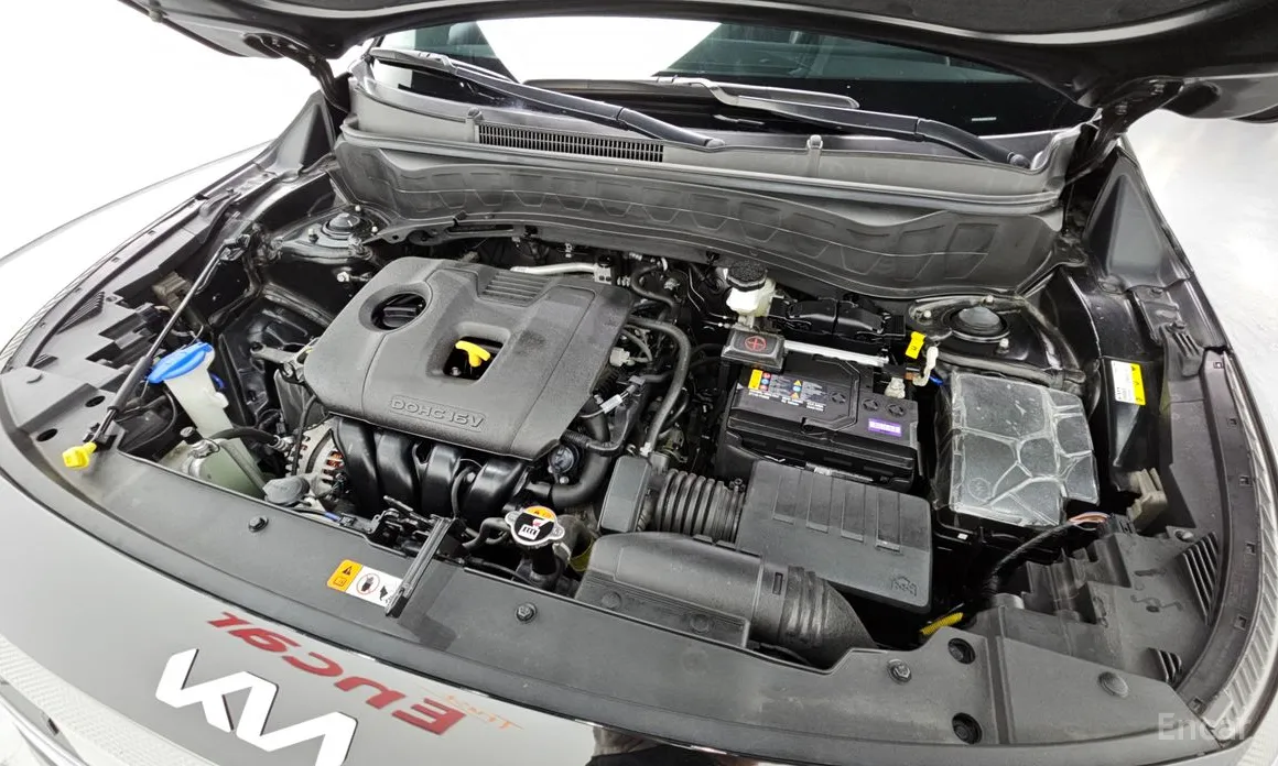 Фото 6 - Kia Seltos