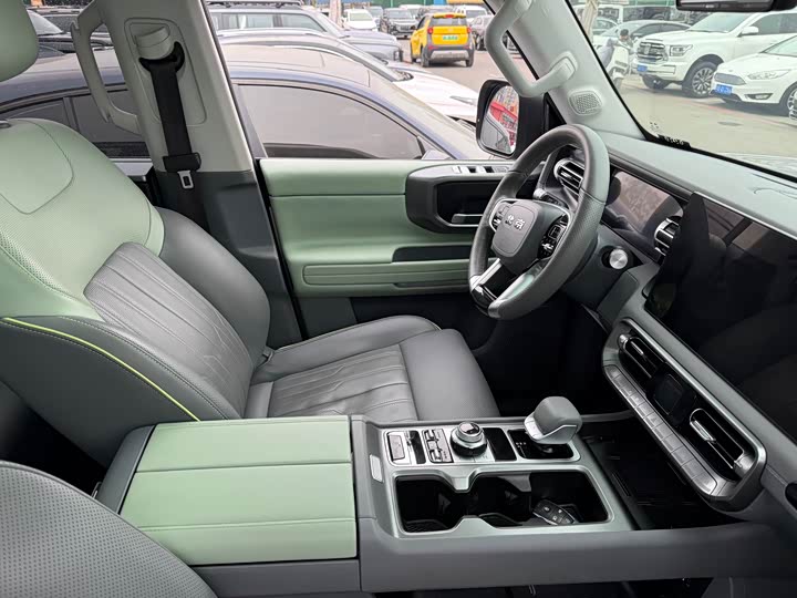 Фото 8 - BAIC Beijing BJ40 Hybrid