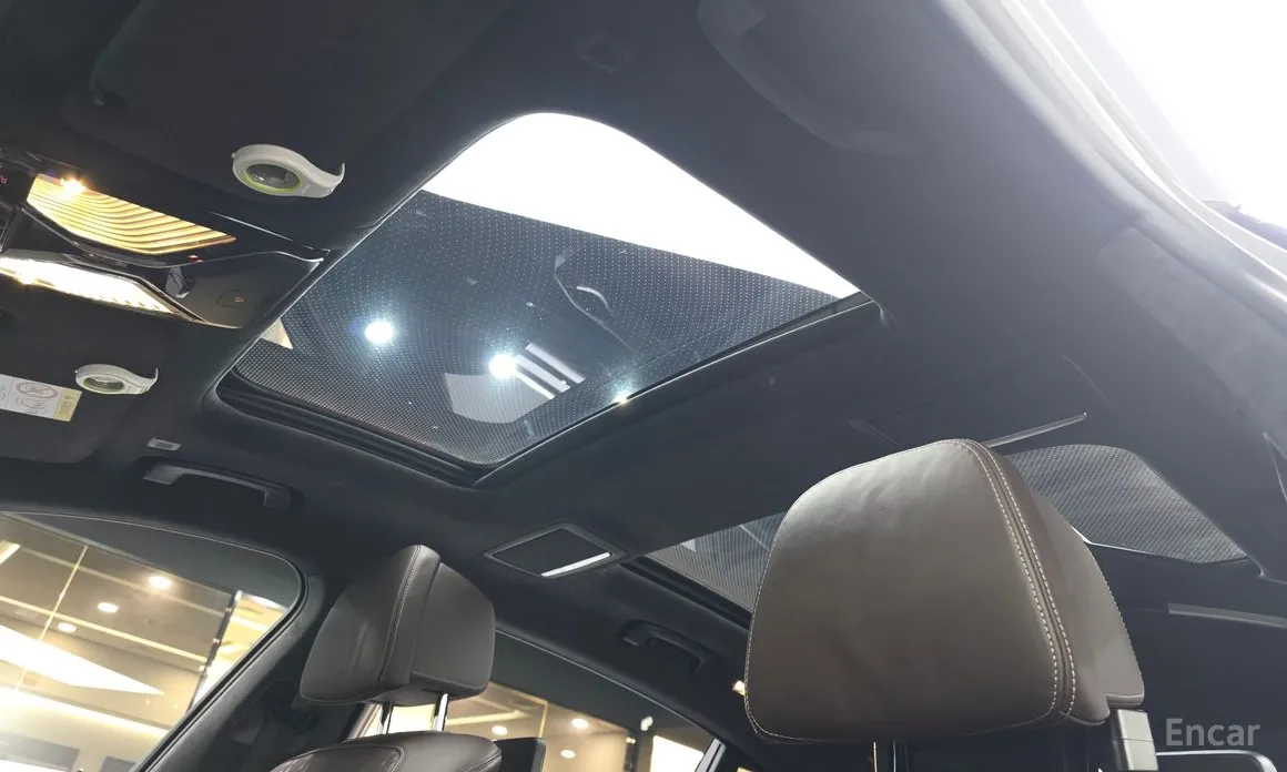 Фото 19 - BMW 7 Series