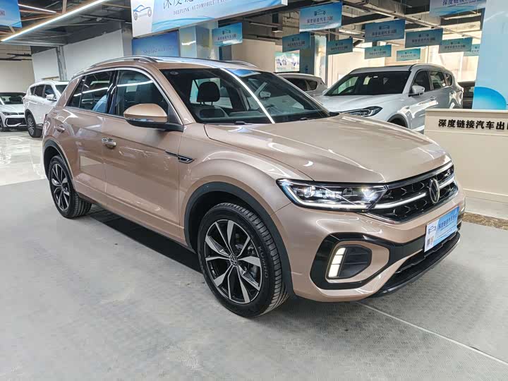 Фото 3 - Volkswagen T-Roc