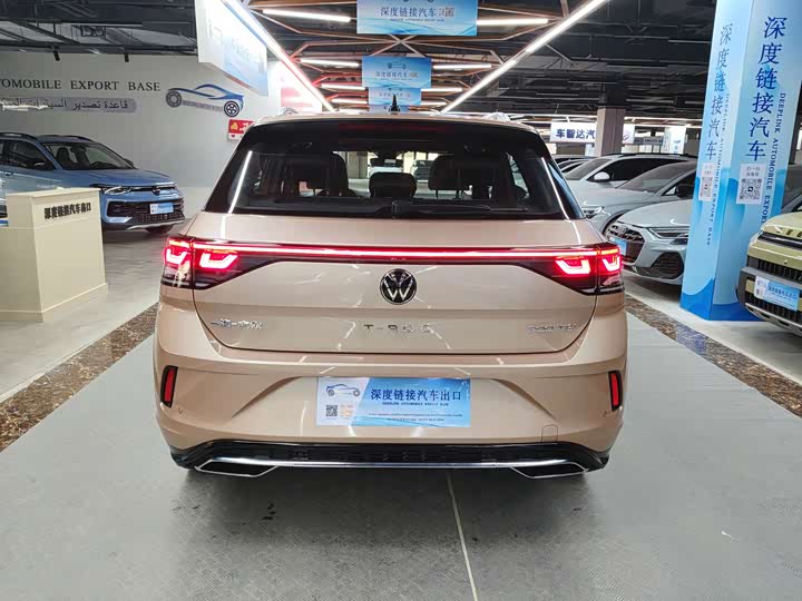 Фото 5 - Volkswagen T-Roc