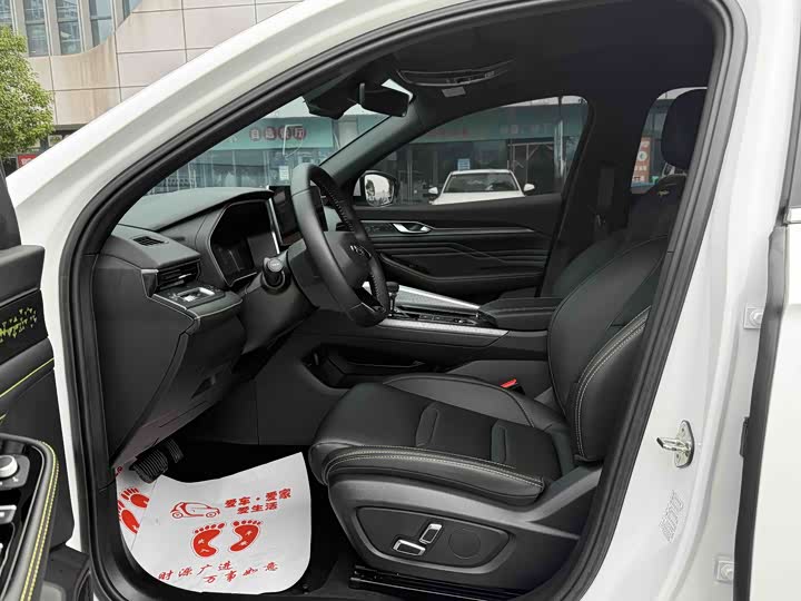 Фото 5 - Geely Preface