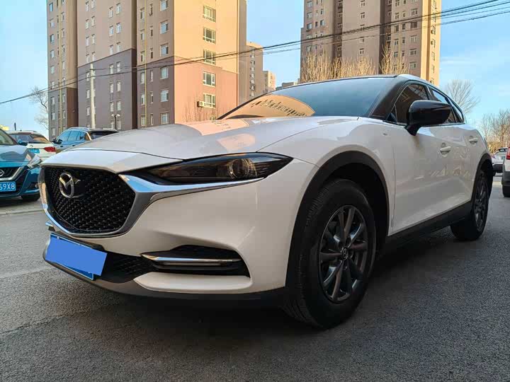 Фото 1 - Mazda CX-4