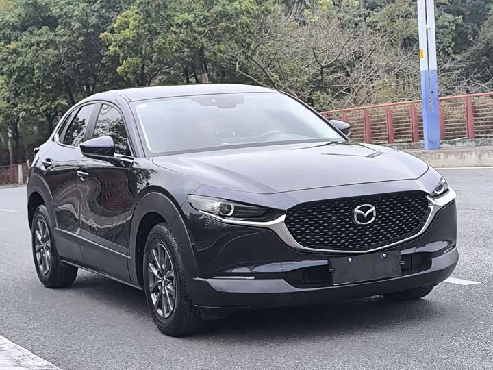 Фото 3 - Mazda CX-30
