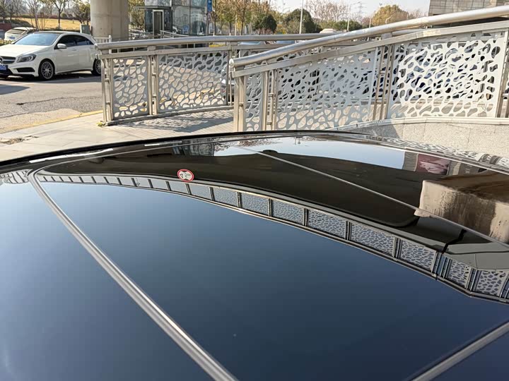 Фото 7 - Geely Preface