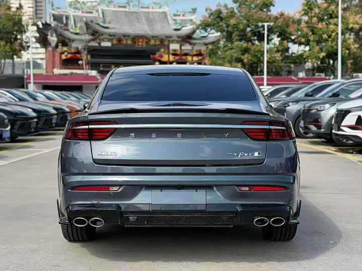 Photo 8 - Geely Preface