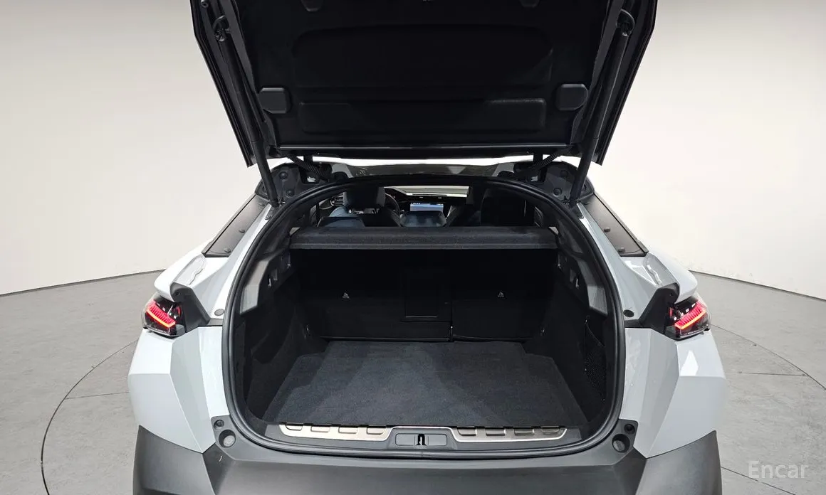 Фото 20 - Peugeot 408