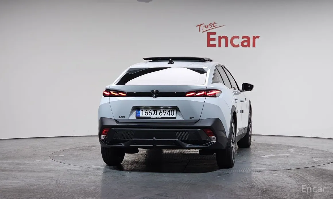 Фото 4 - Peugeot 408