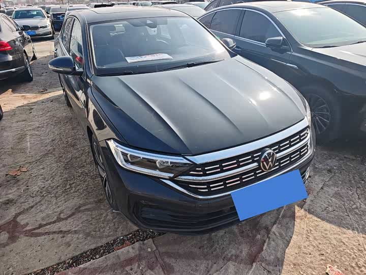 Фото 3 - Volkswagen Sagitar L