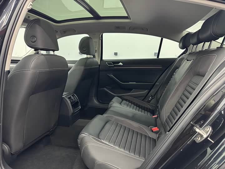 Фото 6 - Volkswagen Magotan