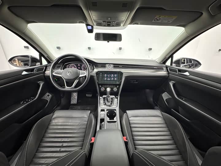 Фото 8 - Volkswagen Magotan