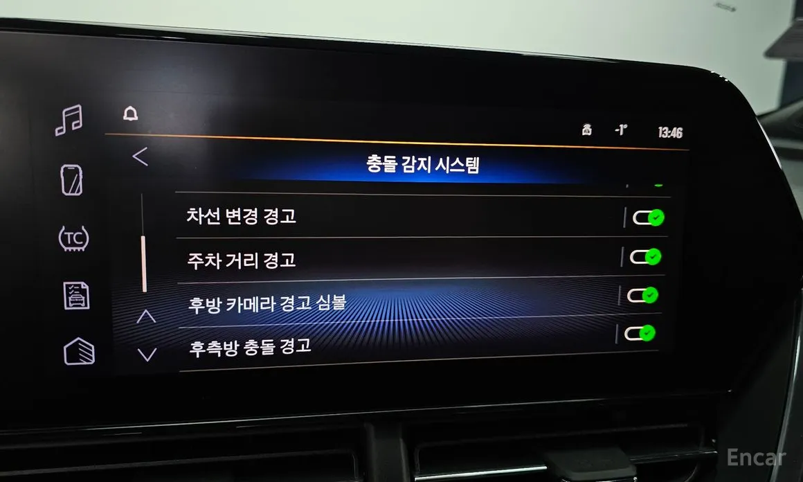 Фото 18 - Chevrolet Trax