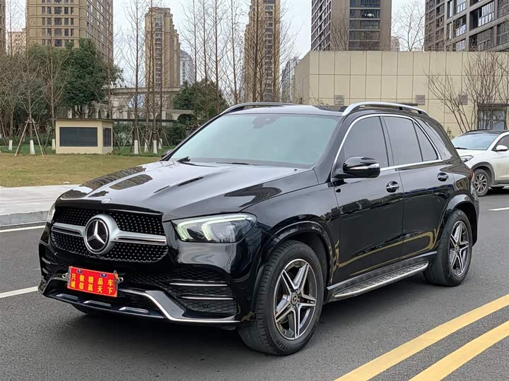 Фото 1 - Mercedes-Benz GLE-Class