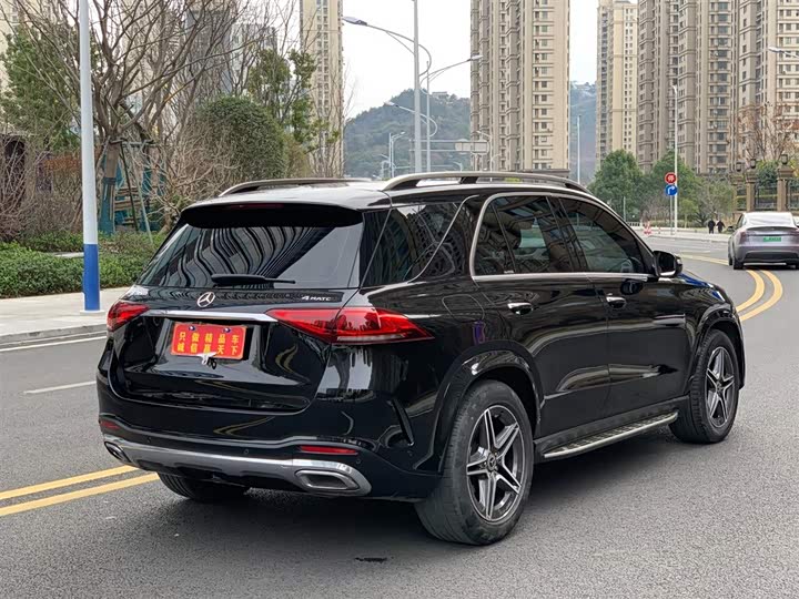 Фото 4 - Mercedes-Benz GLE-Class