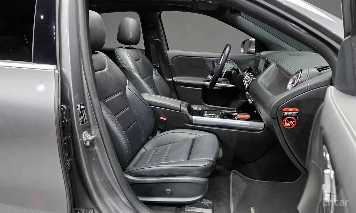 Фото 11 - Mercedes-Benz EQA