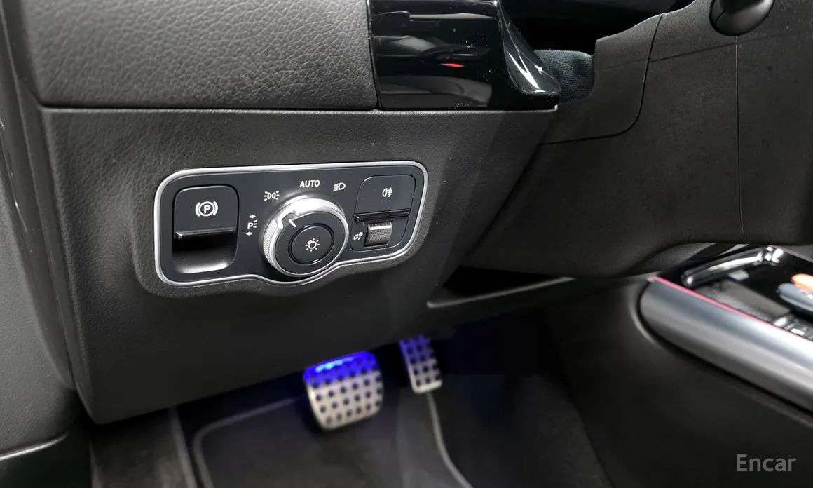 Фото 15 - Mercedes-Benz EQA